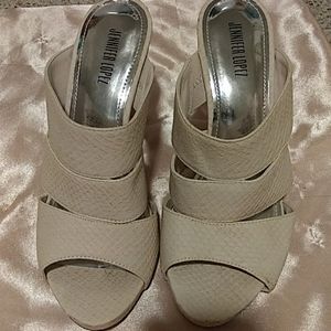 Jennifer Lopez 4.5" heels faux leather snakeskin